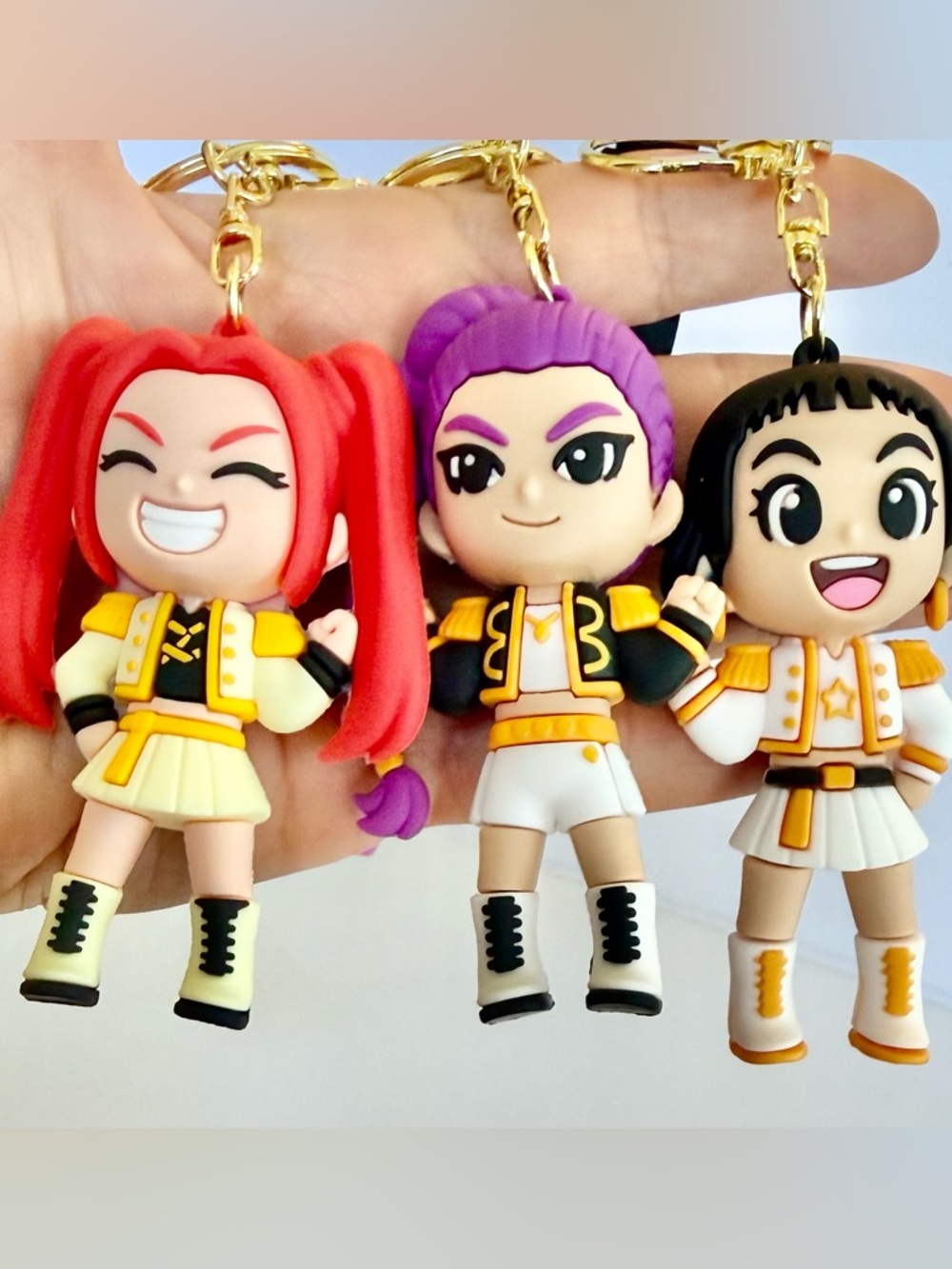 K-pop Anime Characters rubber keychain set w/Purple,Red & Black Charms